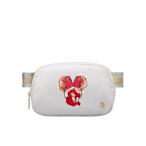 NWT Everywhere Belt Bag 1L
Lululemon
Choose Princess  
Colors Red, Pink, White